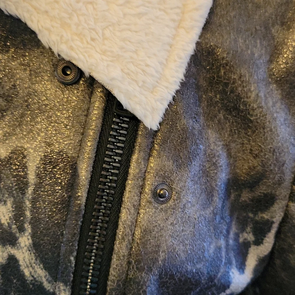Nasty Gal animal print jacket cream faux fur lining asymmetrical zipper M EUC …